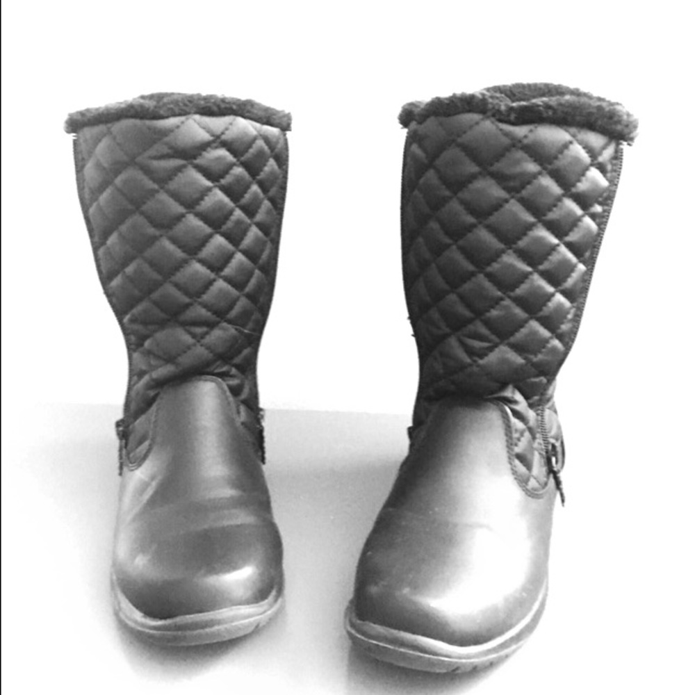 Women’s boots